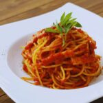 Piatto di pasta all'amatriciana